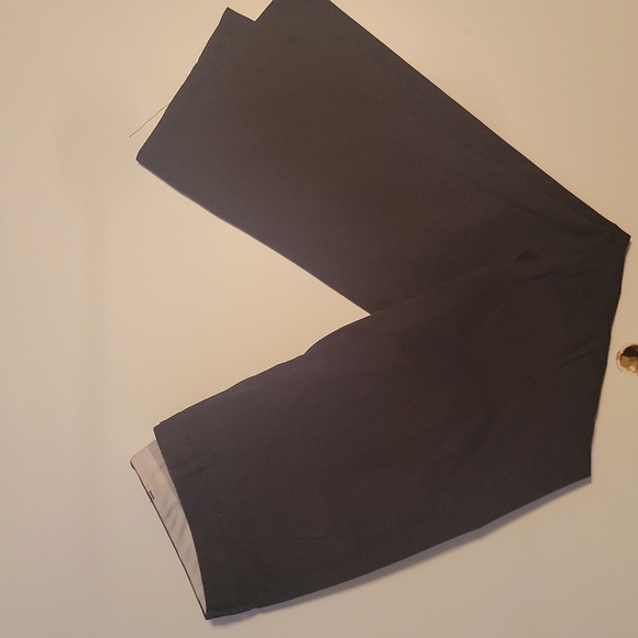 Pants - Picture 3 of 4